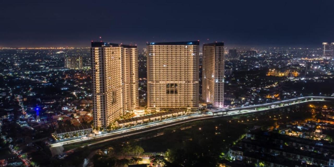 Harris Suites Puri Mansion Jakarta Exterior photo
